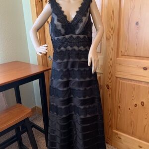 JS Collections Maxi Dress Size 12 Formal Tiered Gown Black Lace Mesh Ribbon